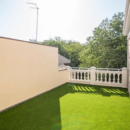 Apartamentos Plaza De Santiago - Estudios Turisticos - 1 Llave Pinto Exterior photo