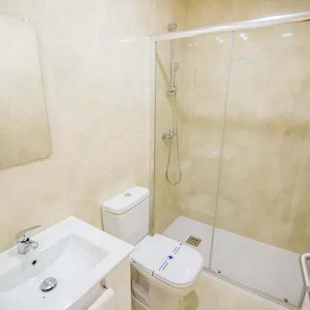 Apartamentos Plaza De Santiago - Estudios Turisticos - 1 Llave Pinto Exterior photo