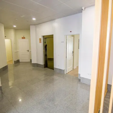 Apartamentos Plaza De Santiago - Estudios Turisticos - 1 Llave Pinto Exterior photo