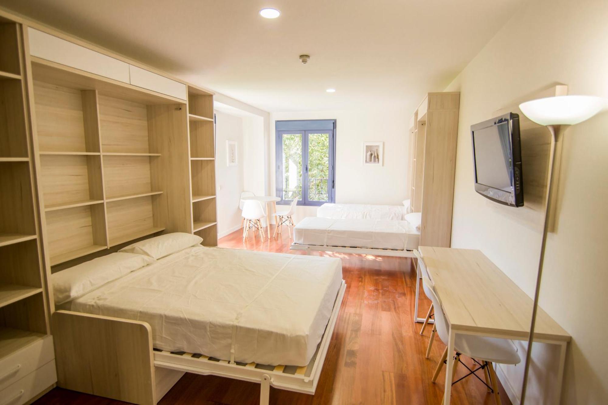 Plaza De Santiago - Estudios Turisticos - 1 Llave Apartment Pinto