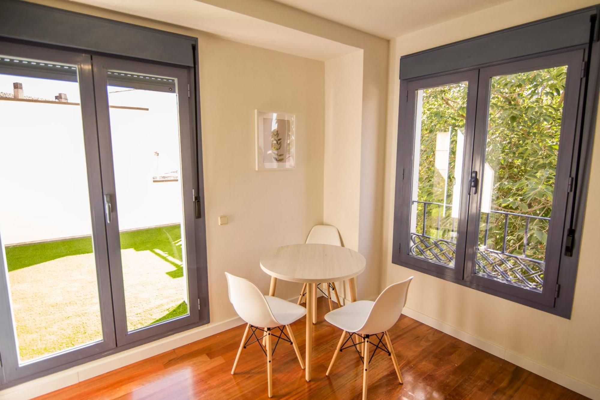 Plaza De Santiago - Estudios Turisticos - 1 Llave Apartment Pinto