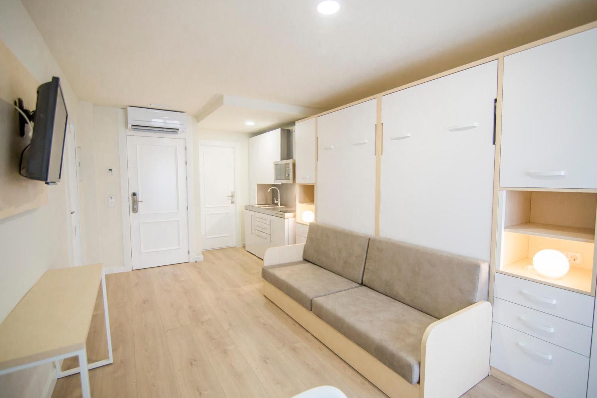 Plaza De Santiago - Estudios Turisticos - 1 Llave Apartment Pinto